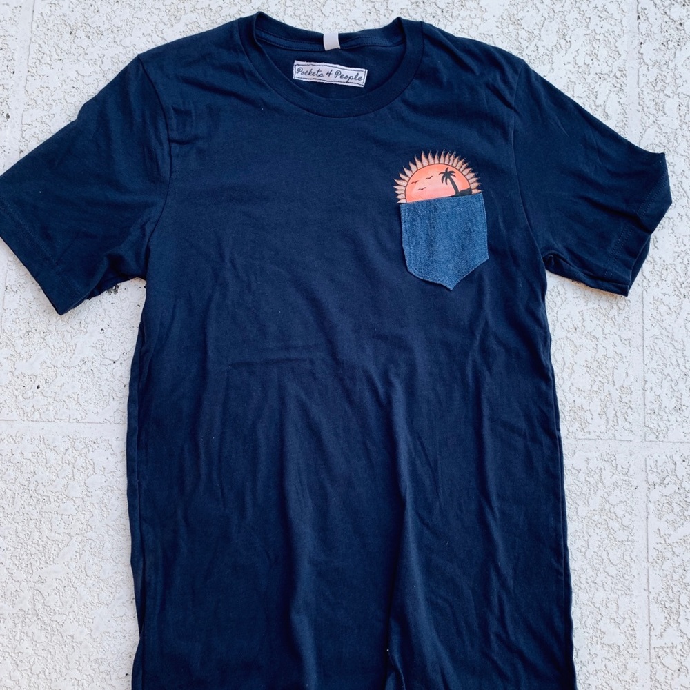 Cute sunset pocket tee- TRADE